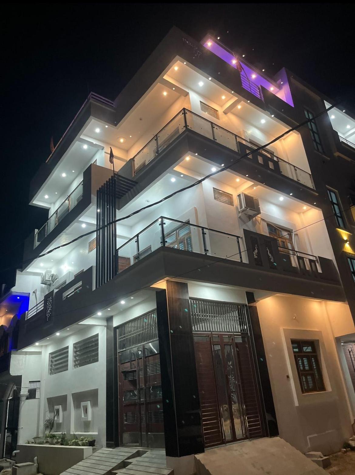 Homestay Shri Ram International Ayodhya
